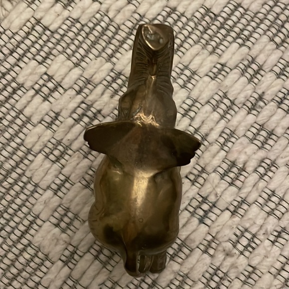 Large solid brass elephant - Picture 2 of 5